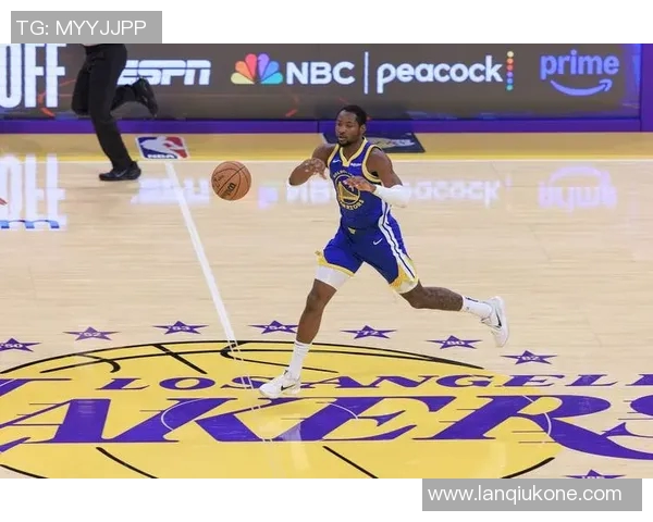 拿48分却赢不了，勇士4问题显现，科尔招数失灵，库里该认清现实