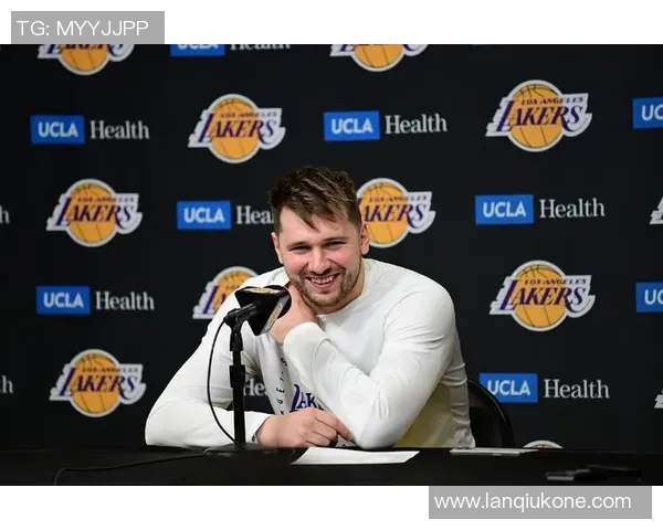 劲爆！美媒曝湖人、国王4换1，东契奇将迎来场均17还将有悍将辅佐？